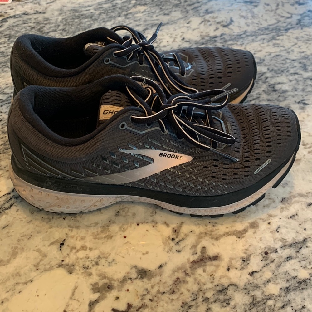 Brooks - Ghost shoes